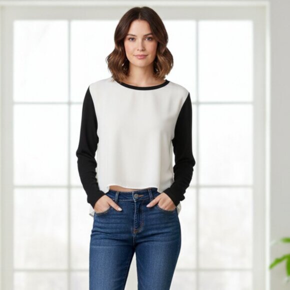 Aritzia Wilfred Blouse Top Long Sleeve Slit open back Silk Cropped Black XS - Picture 1 of 15